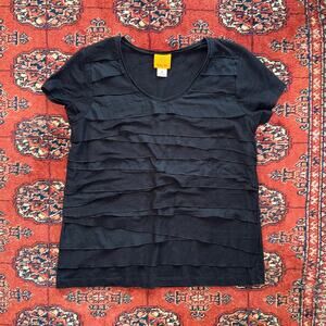 Ruby‎ Rd. M Jet Black Ruffle Front Rounded V-Neck Cap Sleeve T-Shirt